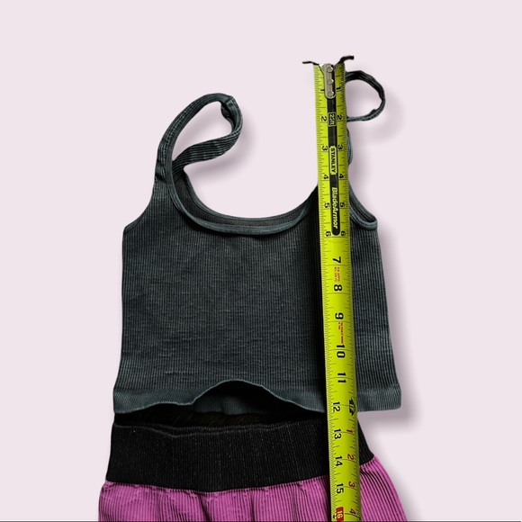 Free People Movement Prajna Short & Happiness Runs Square Neck Crop Set - Picture 4 of 8